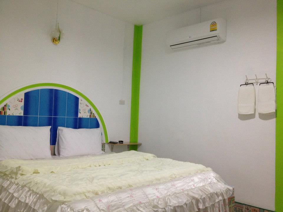Jidapha Rooms Khlong Thom エクステリア 写真